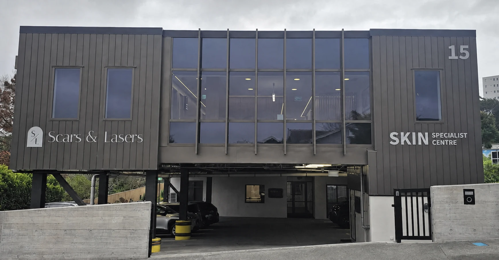 The Skin Specialist Centre and Scars & Lasers building at 15 Greenlane East, Remuera